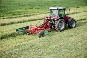 KVERNELAND 9443 HAY RAKE